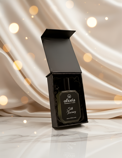 long-lasting powdery oriental unisex scent inspired by J. Soz/Junaid Jamshed